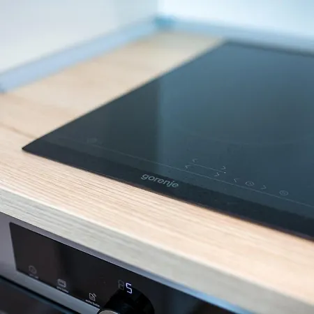 Апартамент Sky Academic Варна