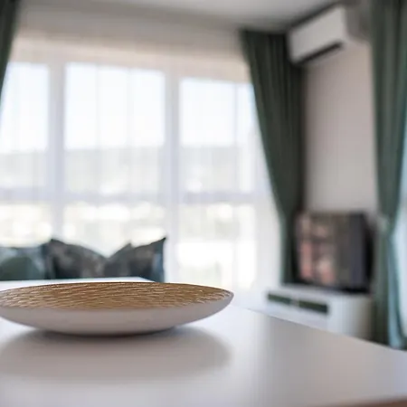 Sky Academic Апартаменты *